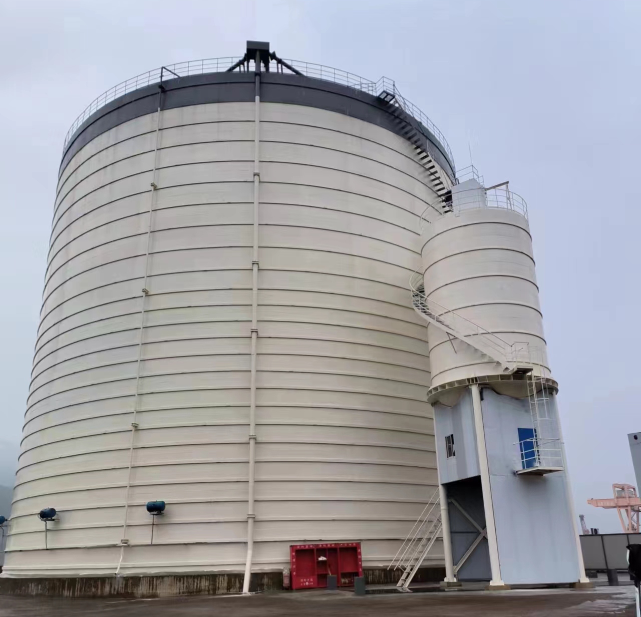 祁连10万吨水泥钢板库